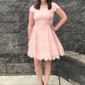 Pink lace Bb Dakota dress size 8
